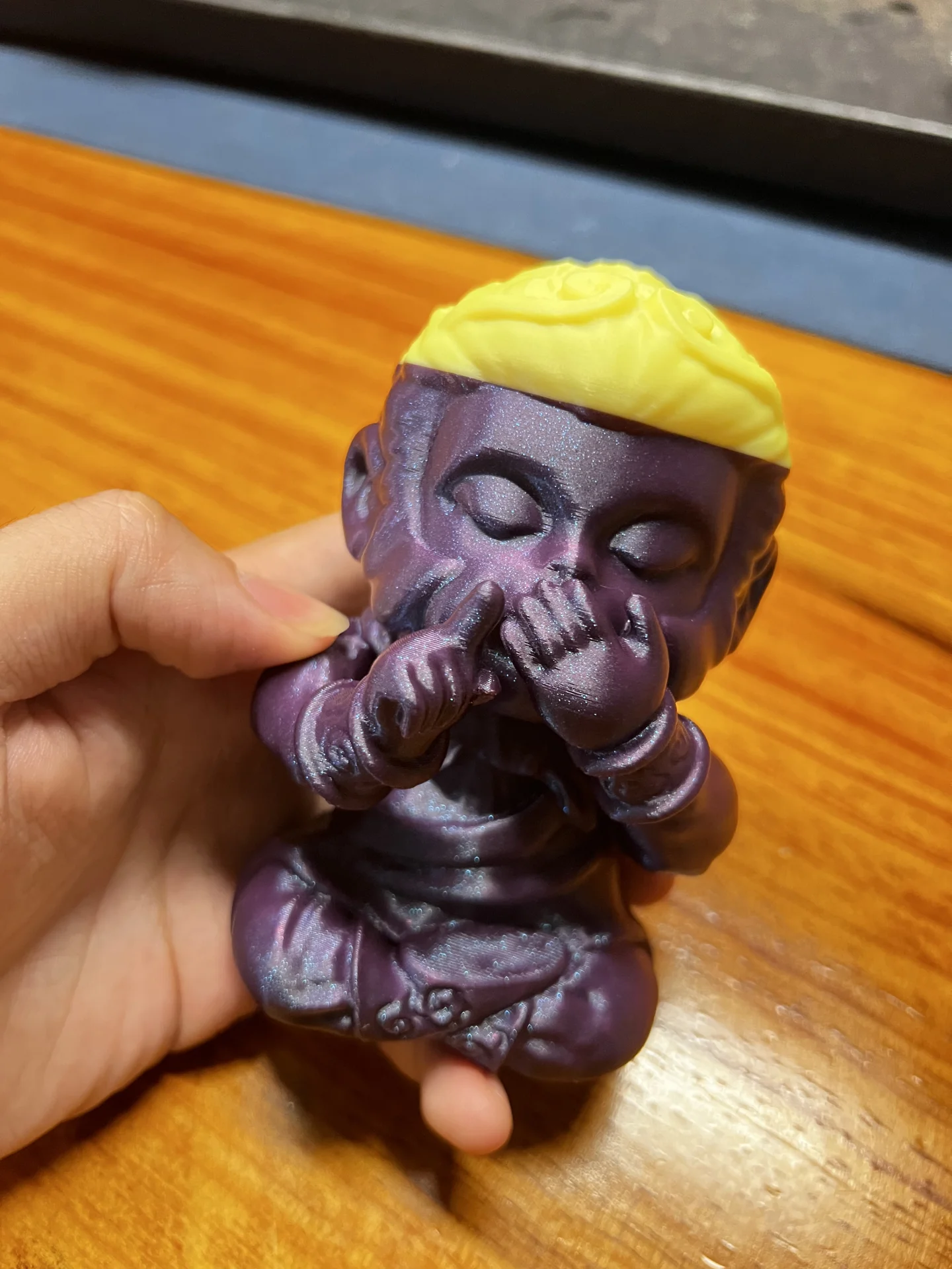 料没了 只能打了个拼色猴脑款