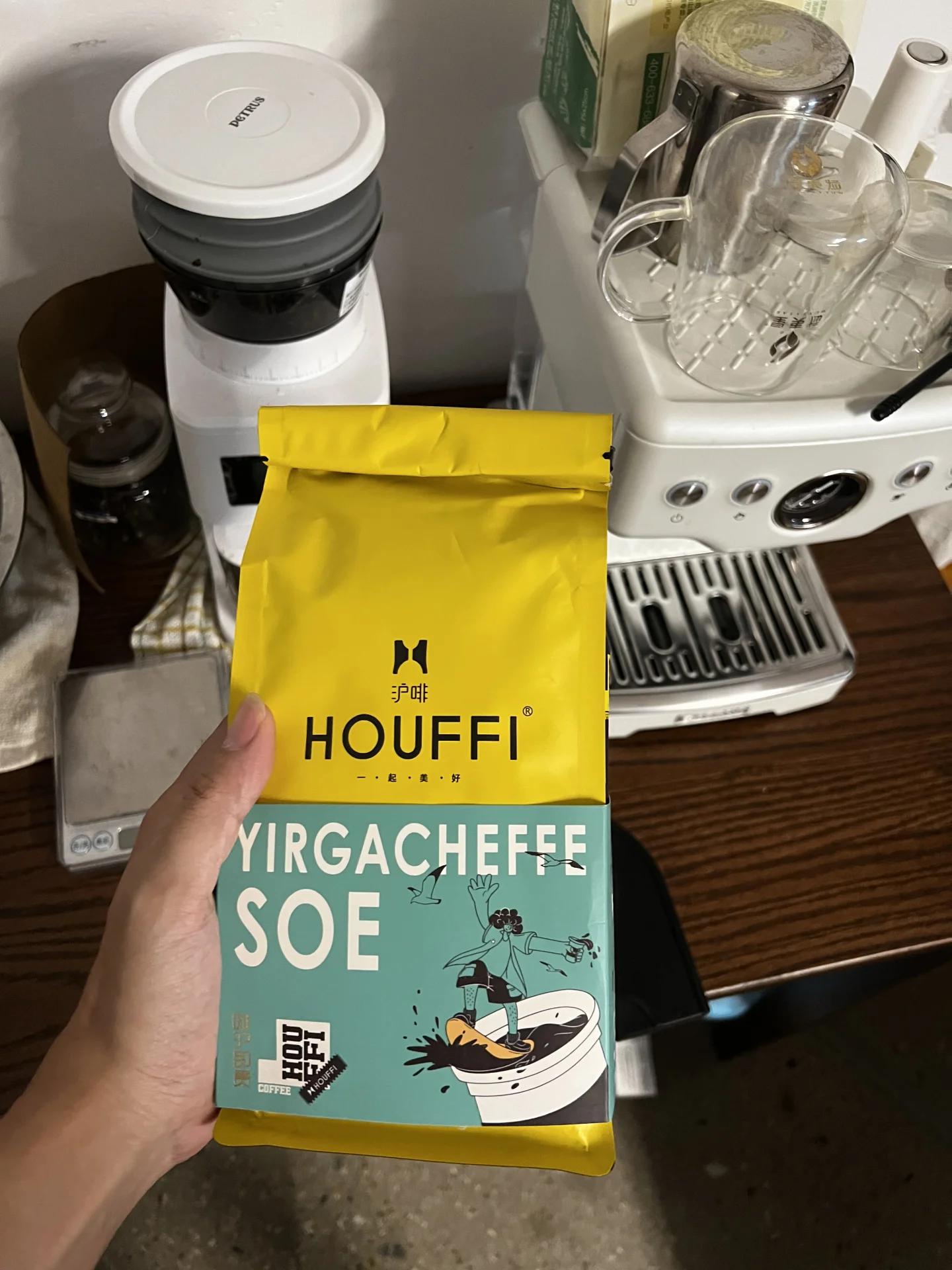 帮朋友弄了对轮组 收到他寄来的咖啡☕️