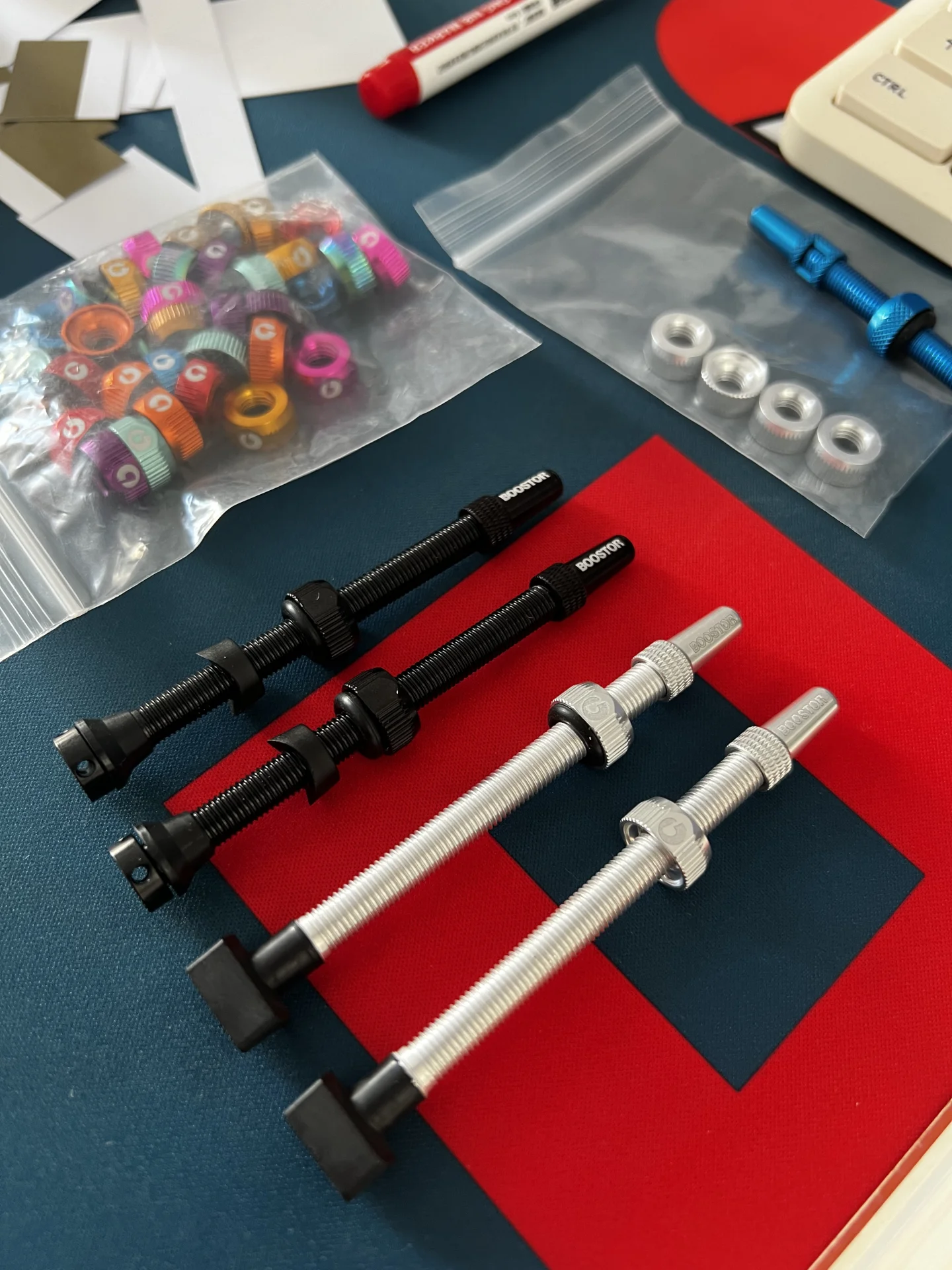 真空气嘴也找了家还不错的工厂