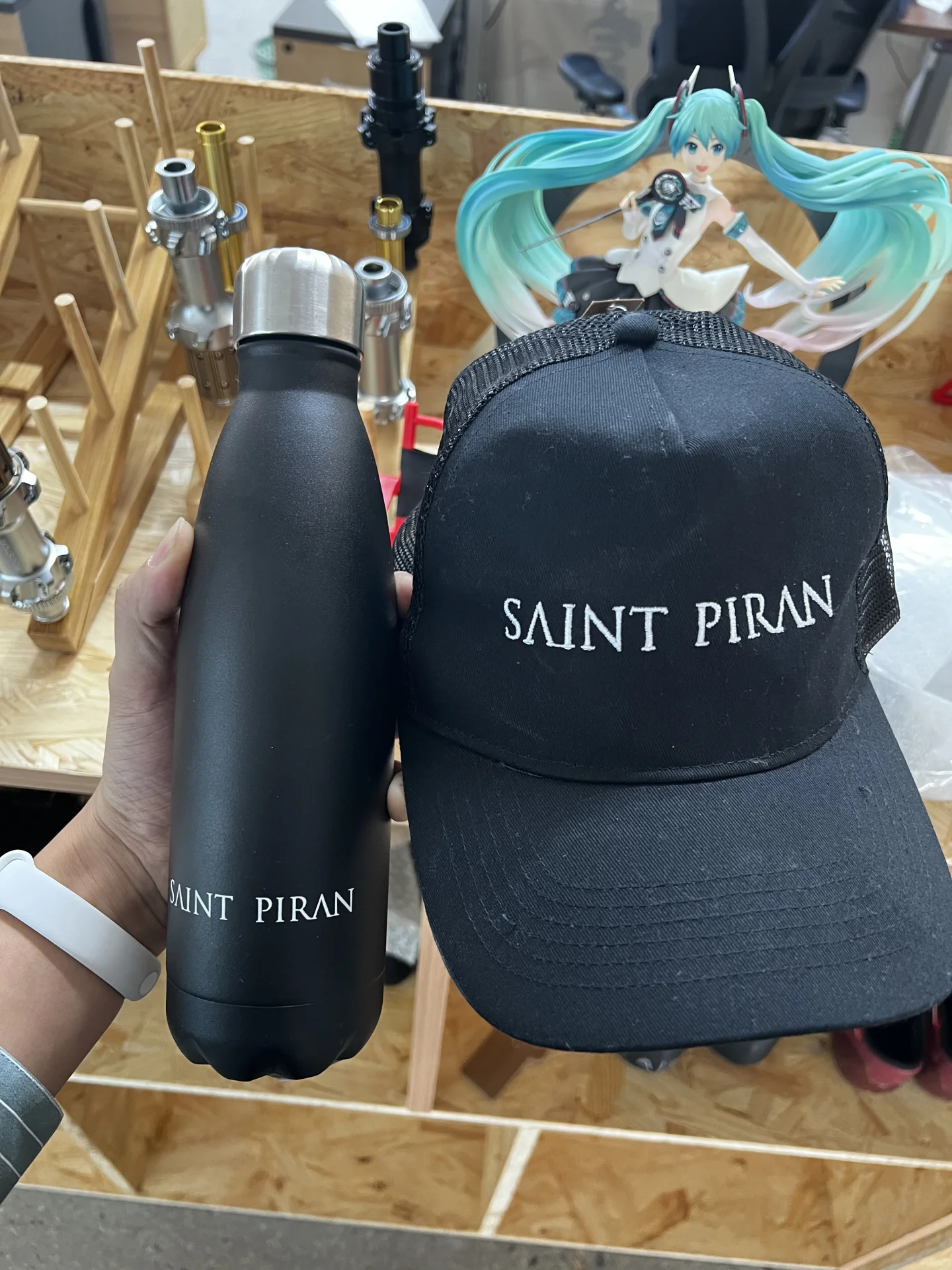 英国saint piran洲际队送的小周边